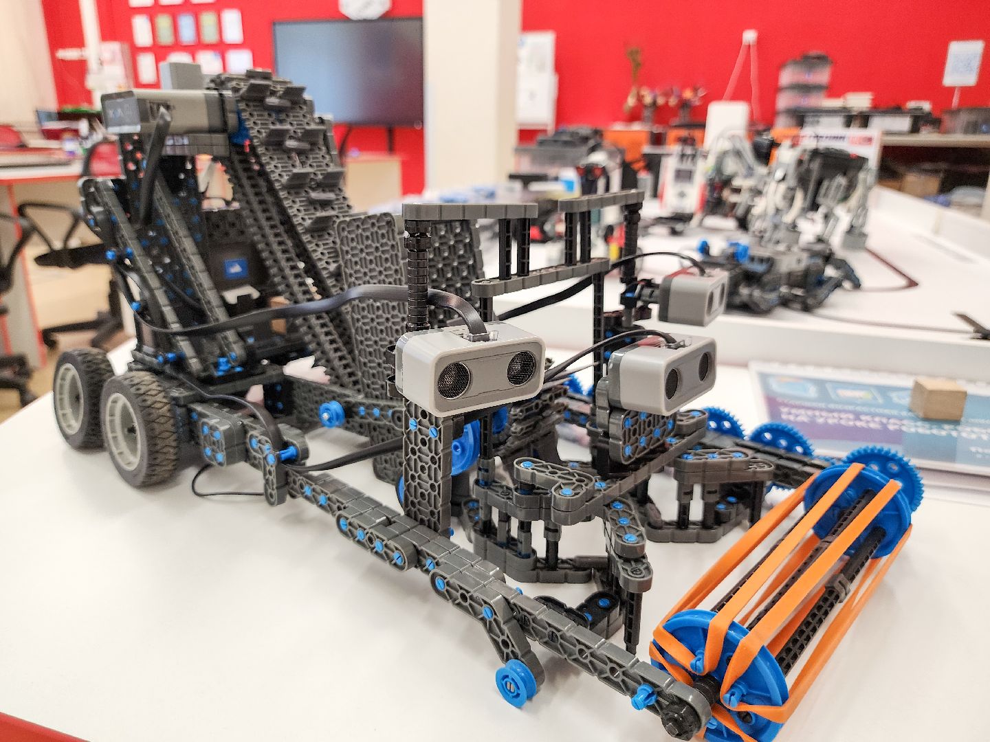 Подольск, IT-CUBE, гимназия имени подольских курсантов, цифровое образование,робототехника,