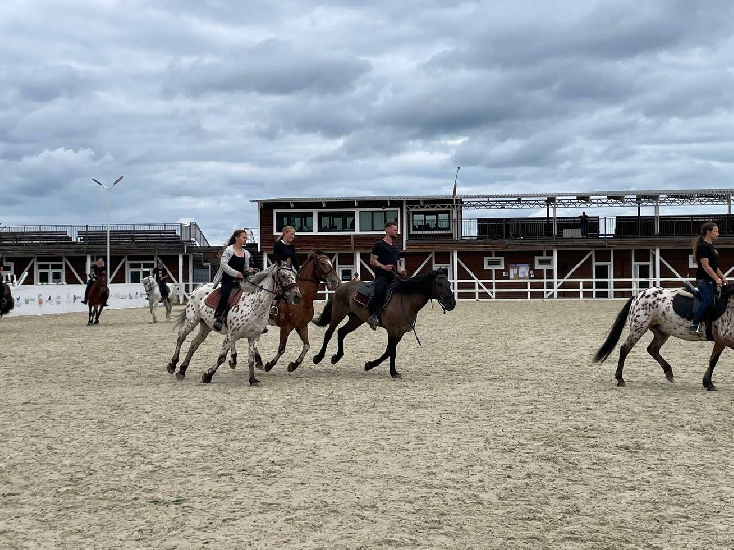 Черноголовка, Иваново поле, Конкур,