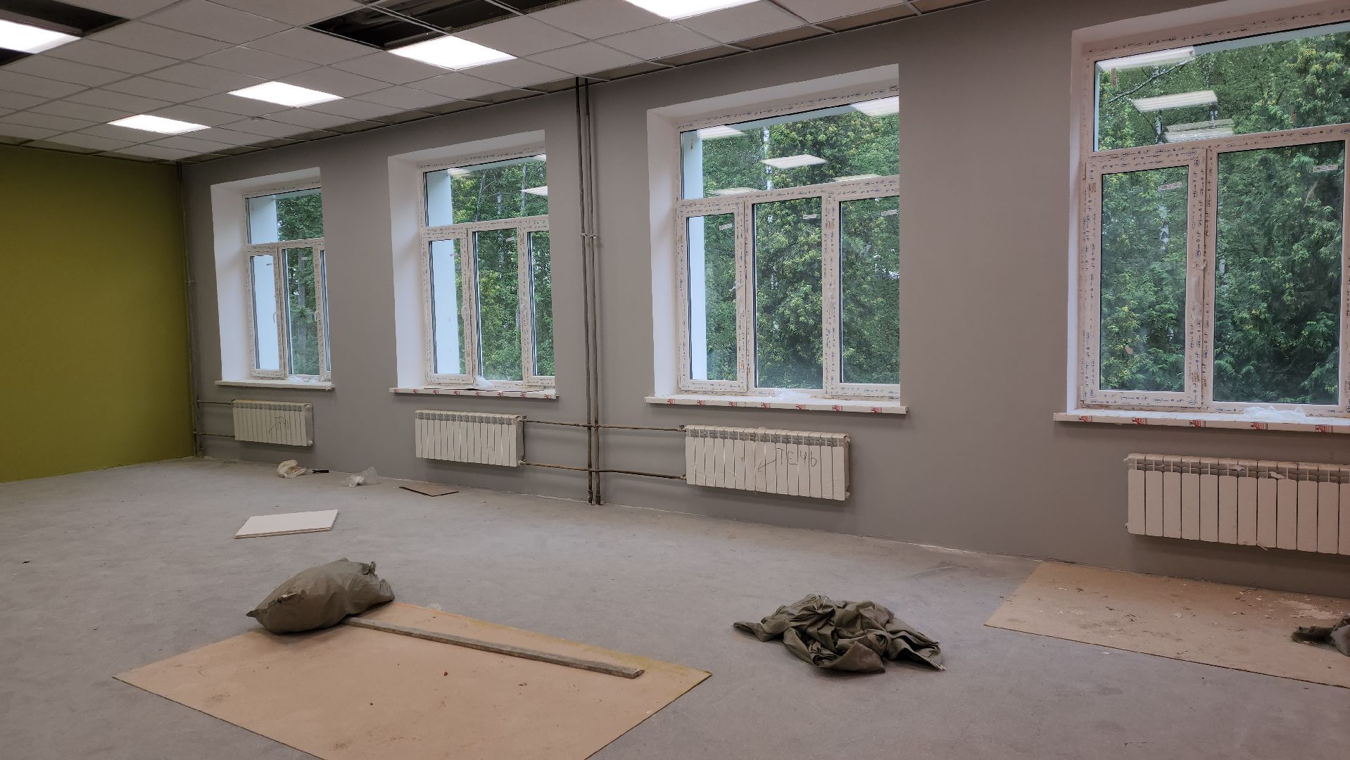 вертикалки, ашукино, пушкинский, капитальный ремонт школы, замена коммуникаций, ремонт крыши, перепланировка, классы, интерактивная доска, спортзал, современная школа, мебель, входная группа,1 сентября,