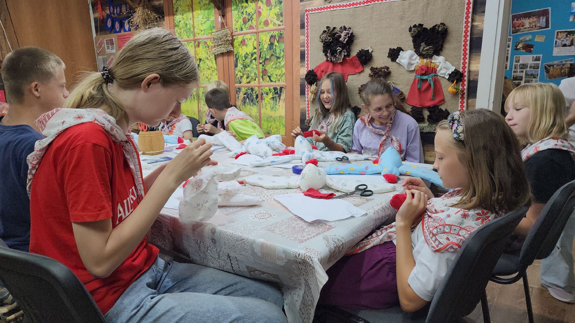 вертикалки, ашукино, пушкинский, детский лагерь, национальные проекты, дом культуры, традиции, предки, рукоделие, старинные вещи,русские традиции,дети на каникулах,