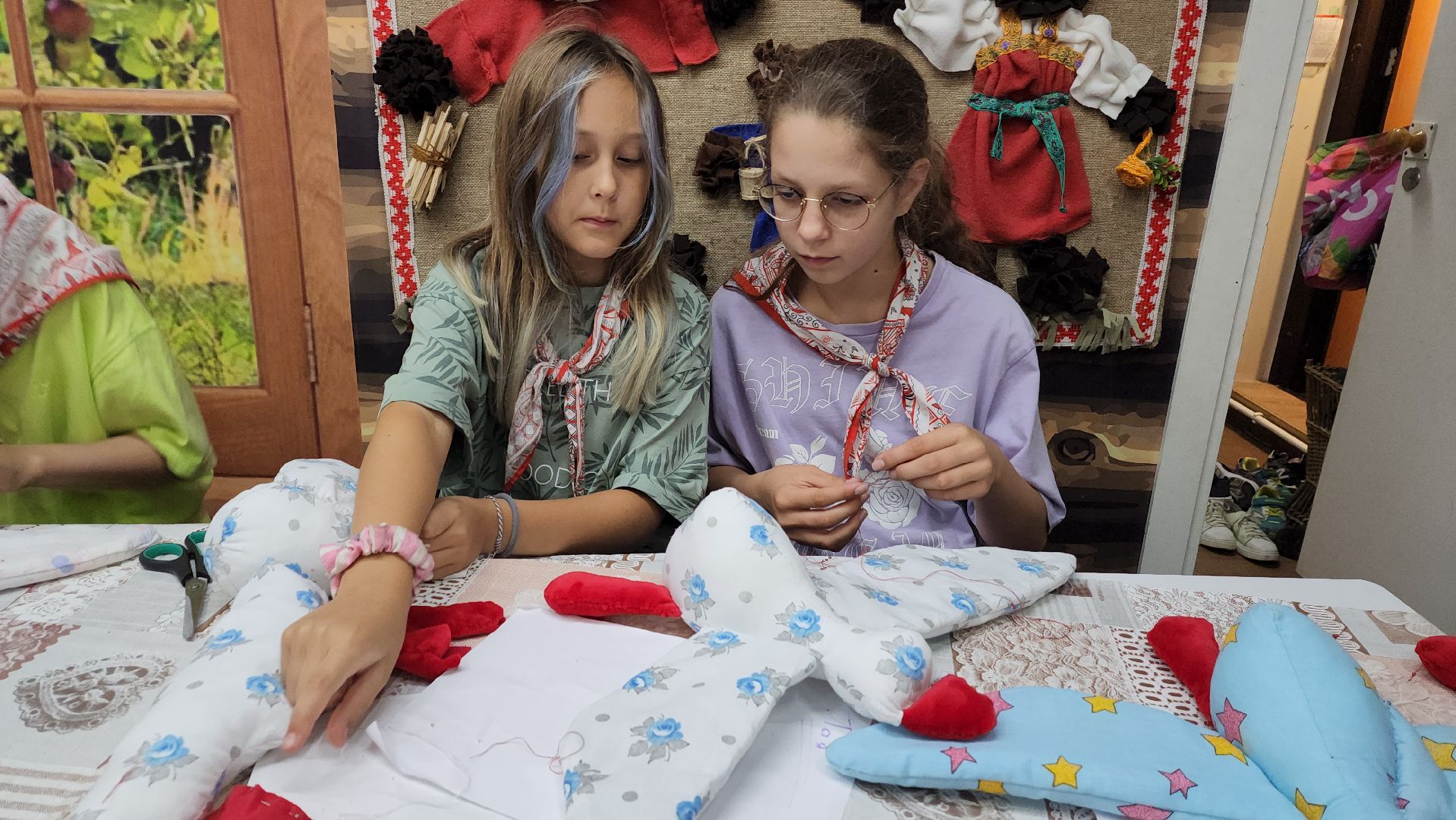 вертикалки, ашукино, пушкинский, детский лагерь, национальные проекты, дом культуры, традиции, предки, рукоделие, старинные вещи,русские традиции,дети на каникулах,