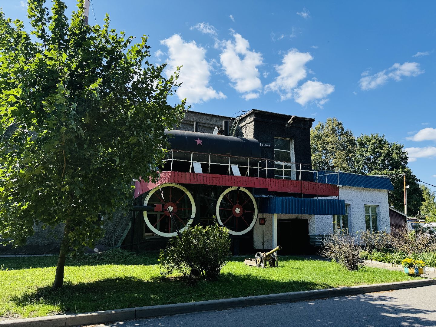 раменское, туризм, гжель, гжельский зоопарк, контактный зоопарк,