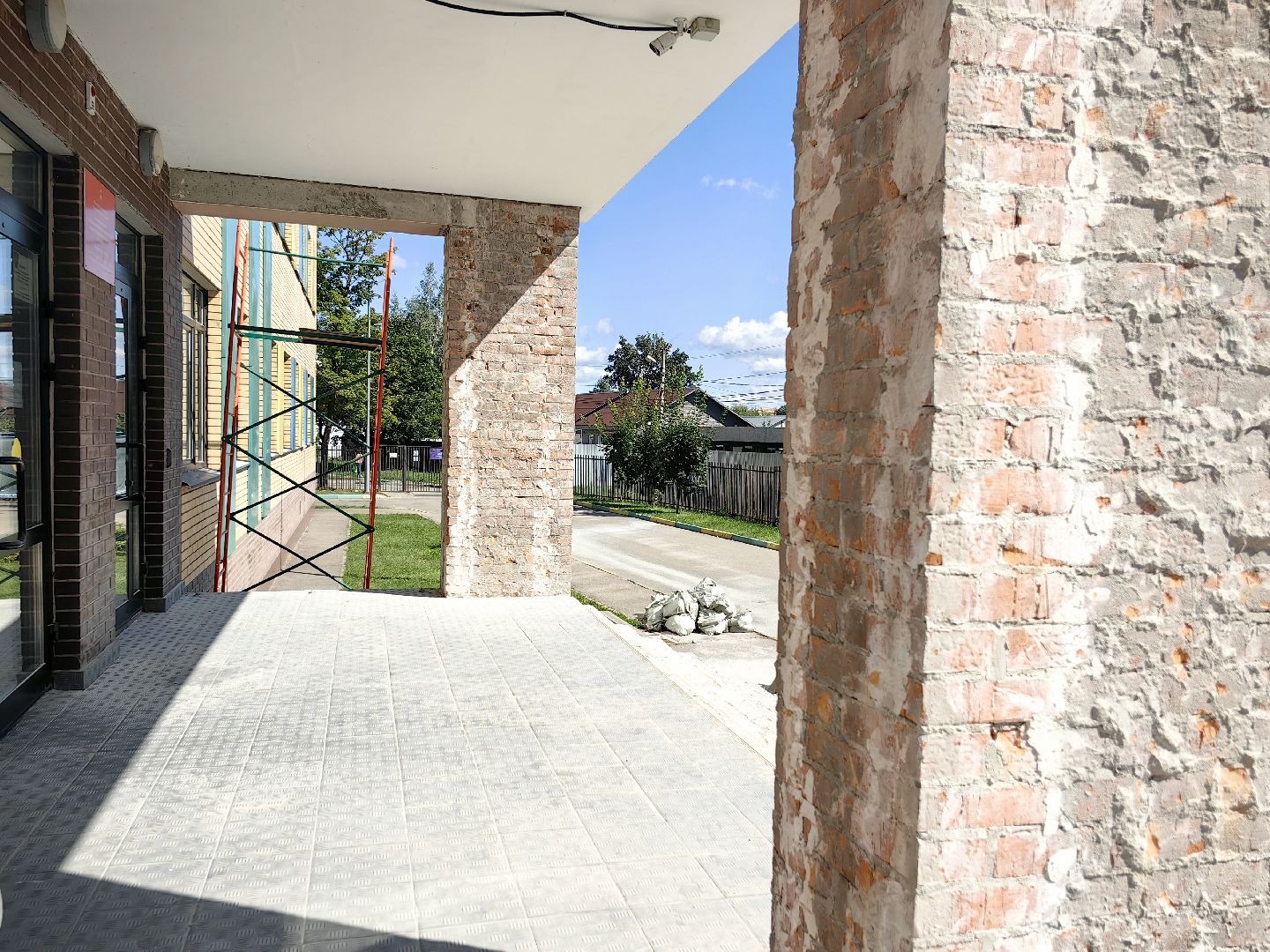 вход, школа, ремонт, ступени, плитка,