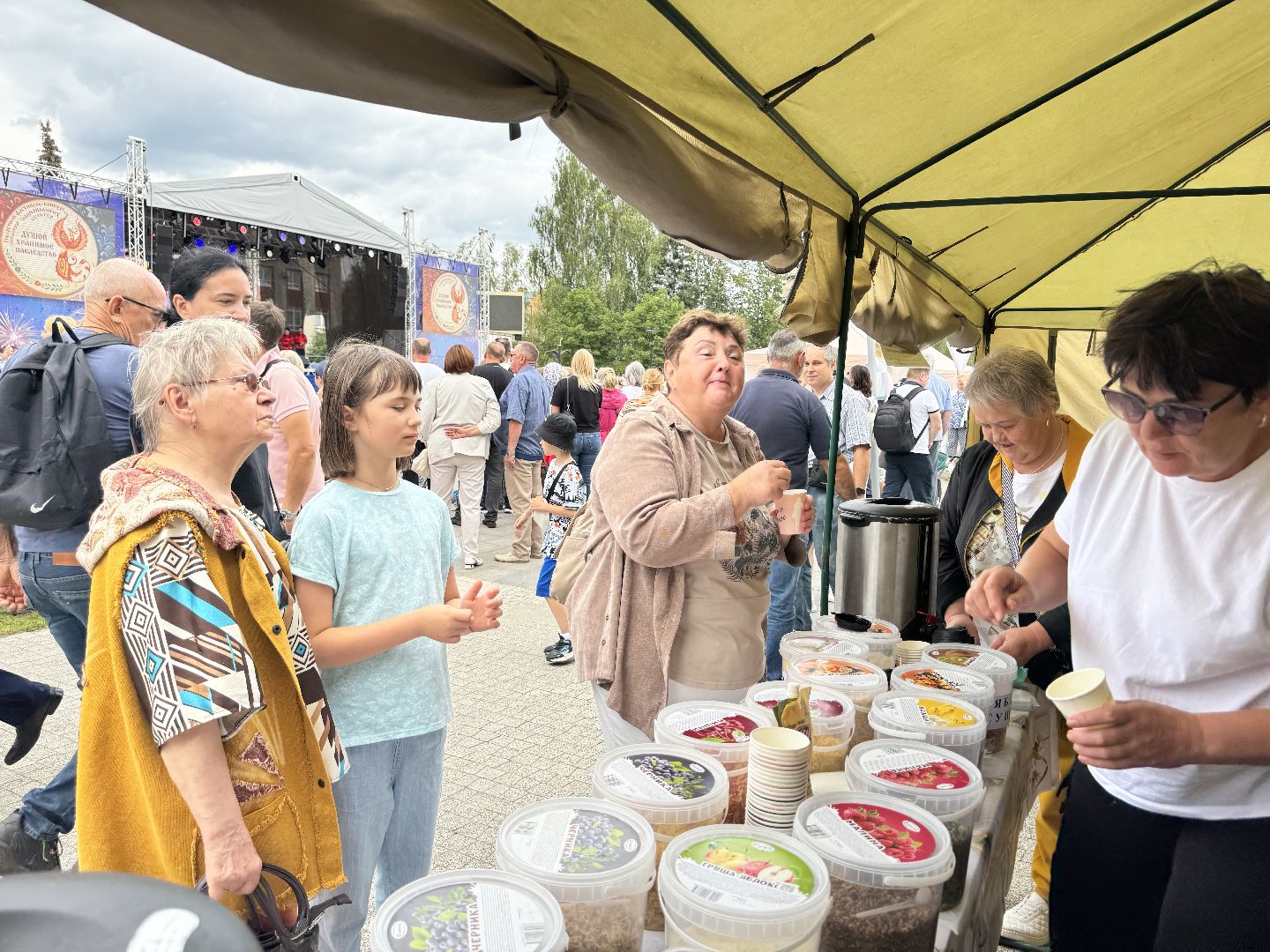 шаховская, штаб помощи, сво, гастрономический фестиваль,