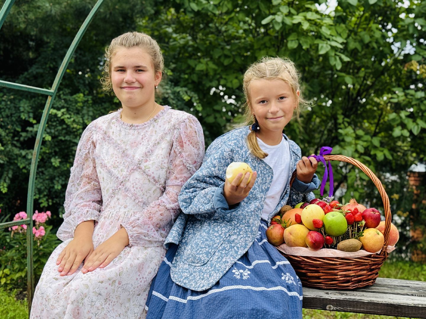 раменское, яблочный спас, троицкий храм раменское,