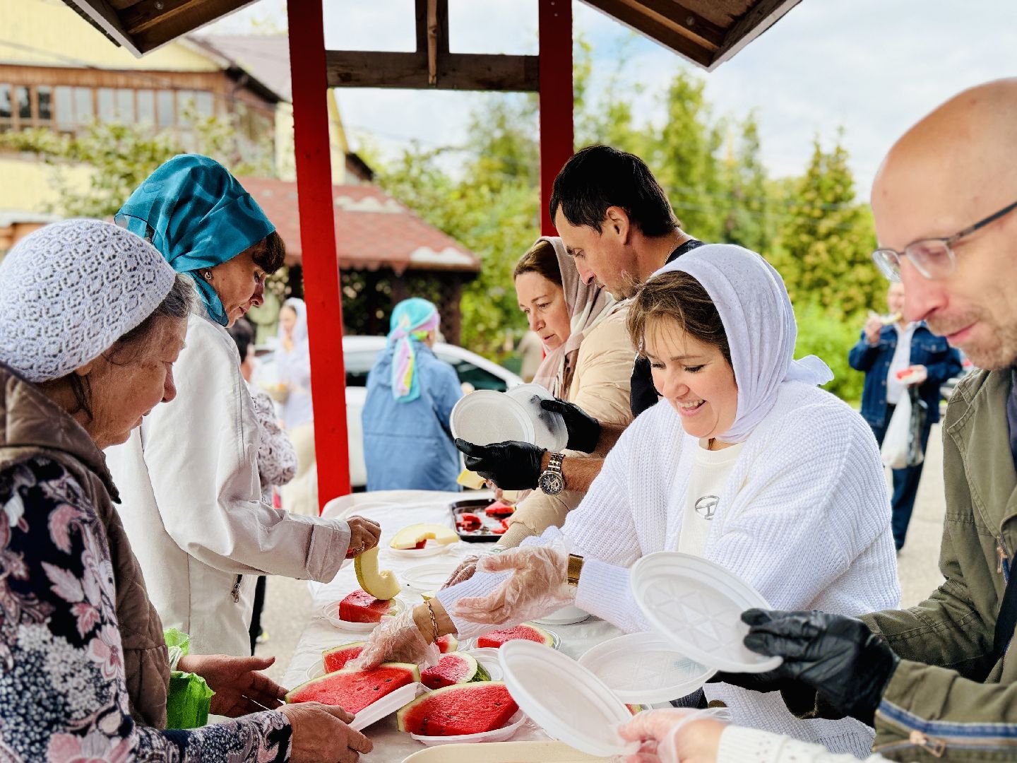 раменское, яблочный спас, троицкий храм раменское,