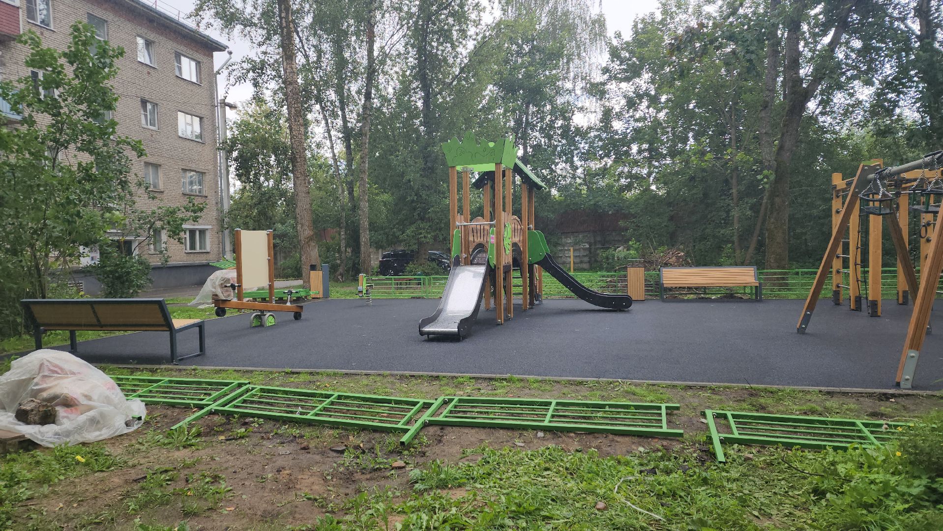 вертикалки, правдинский, пушкинский, детская площадка, монтаж площадки, дети,резиновое покрытие, игровые комплексы, качели, горка,