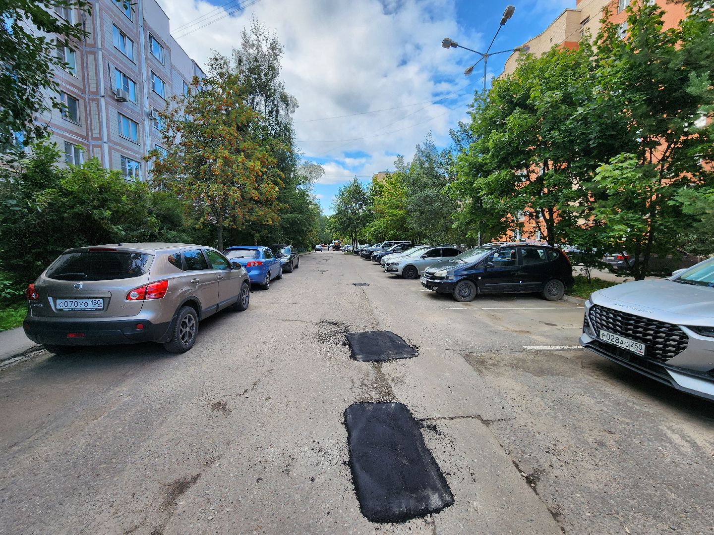 чехов, улица чехова, проезды и проходы во дворах, ямочный ремонт, текущий ремонт дорог, обращения жителей, портал добродел, администрация чехова, мбу чеховское благоустройство,