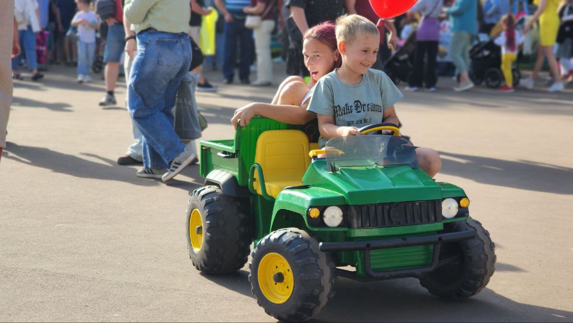 ЛУХОВИЦЫ, ДЕНЬ ГОРОДА,