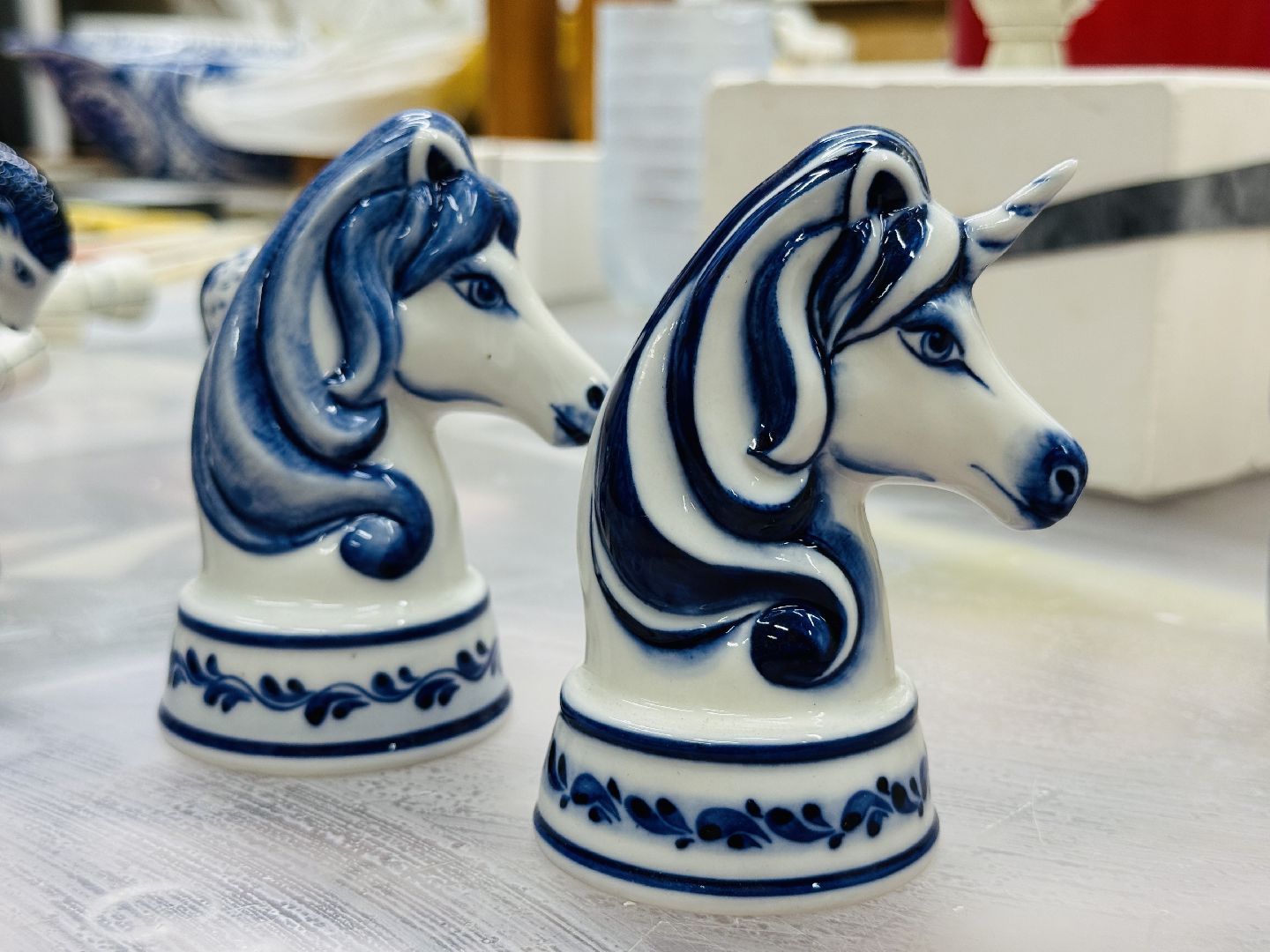 гжель, раменское, конь в пальто, год лошади, промыслы,