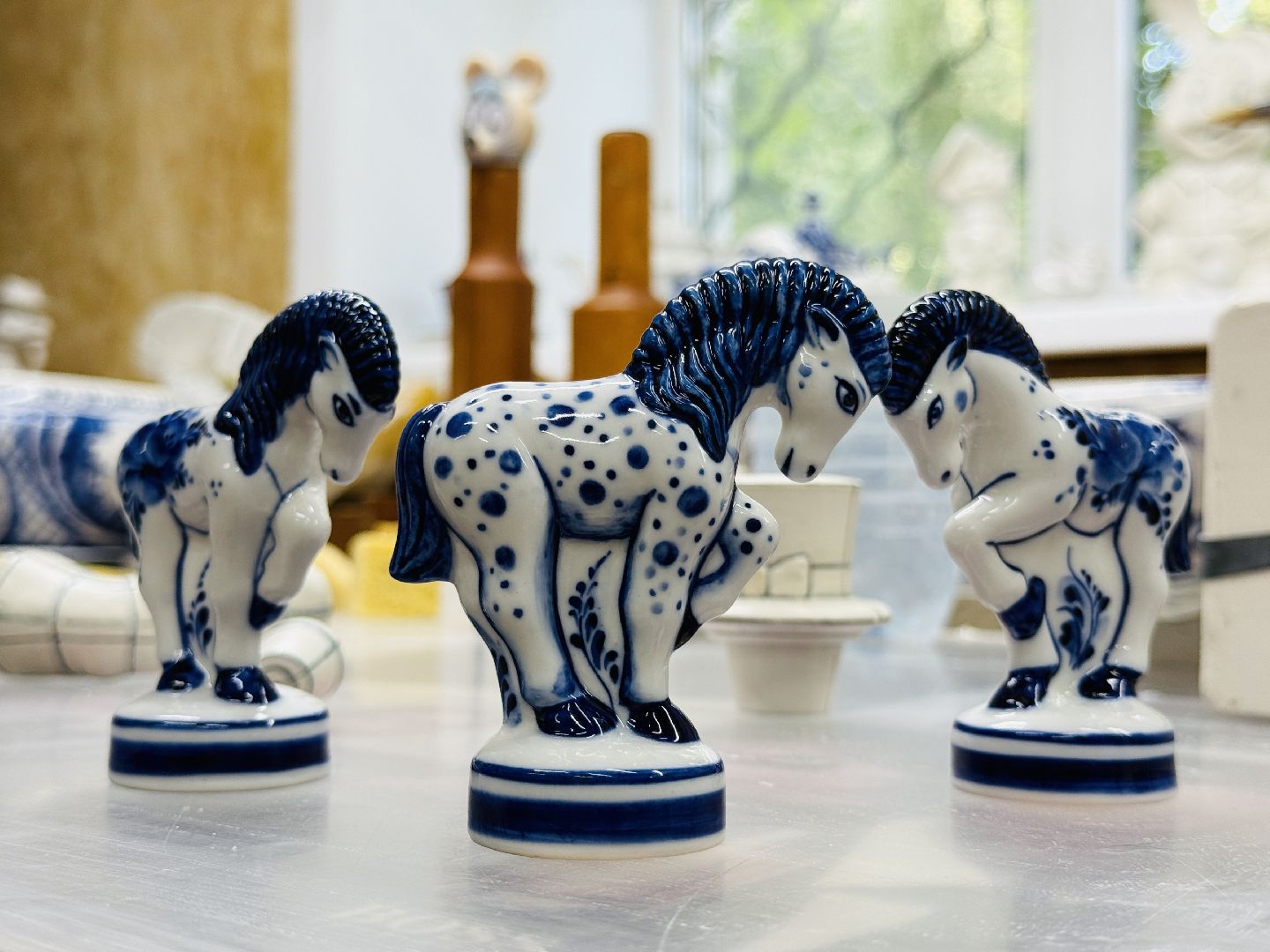 гжель, раменское, конь в пальто, год лошади, промыслы,