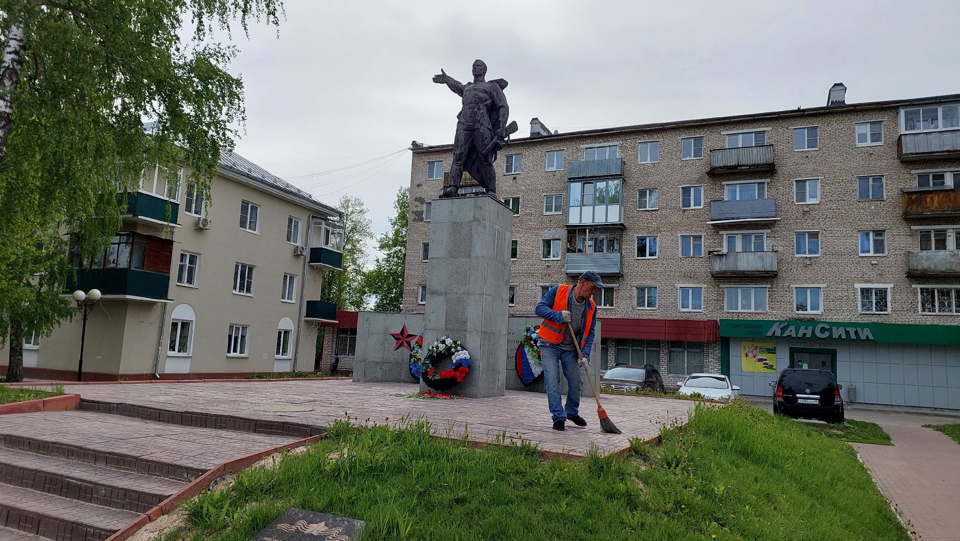 день победы, мемориалы, памятники, серпухов, благоустройство, вечный огонь,