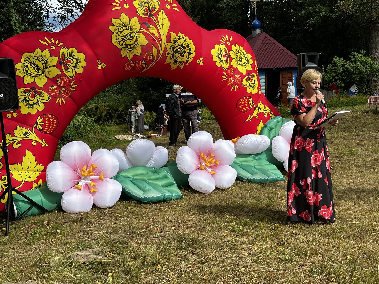 воскресенк, яблочный спас, праздник села,