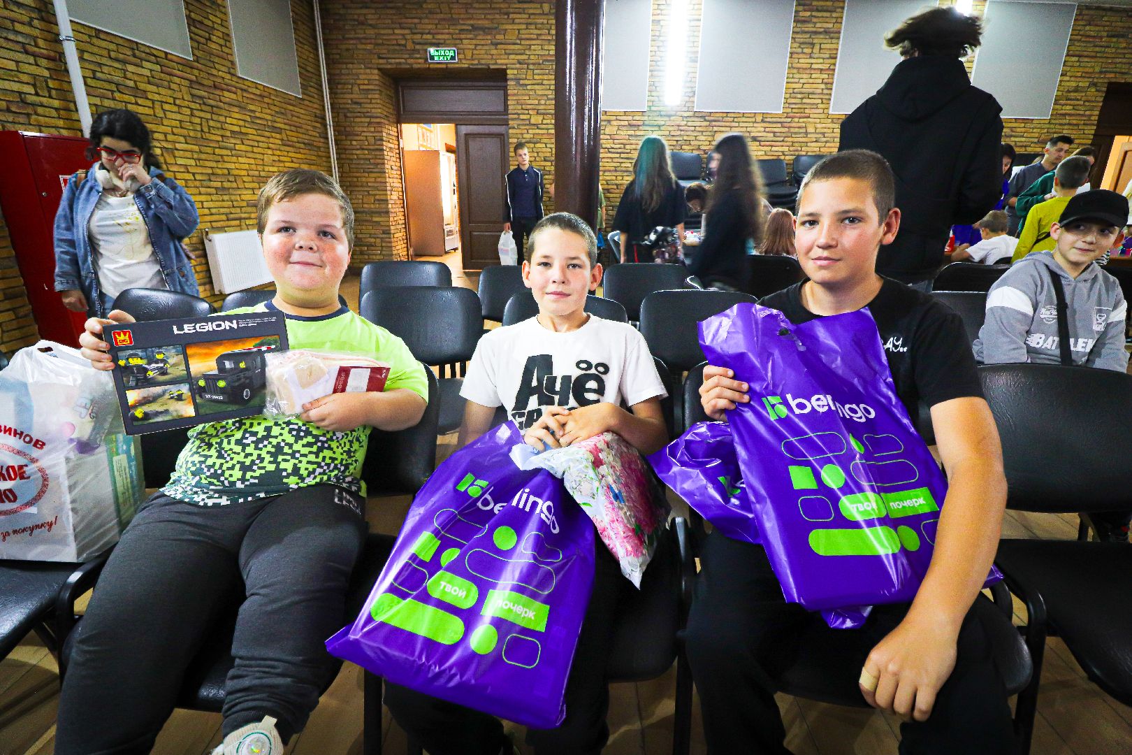 клин, общество, волонтеры, подмосковье, соберем ребенка в школу, акции,