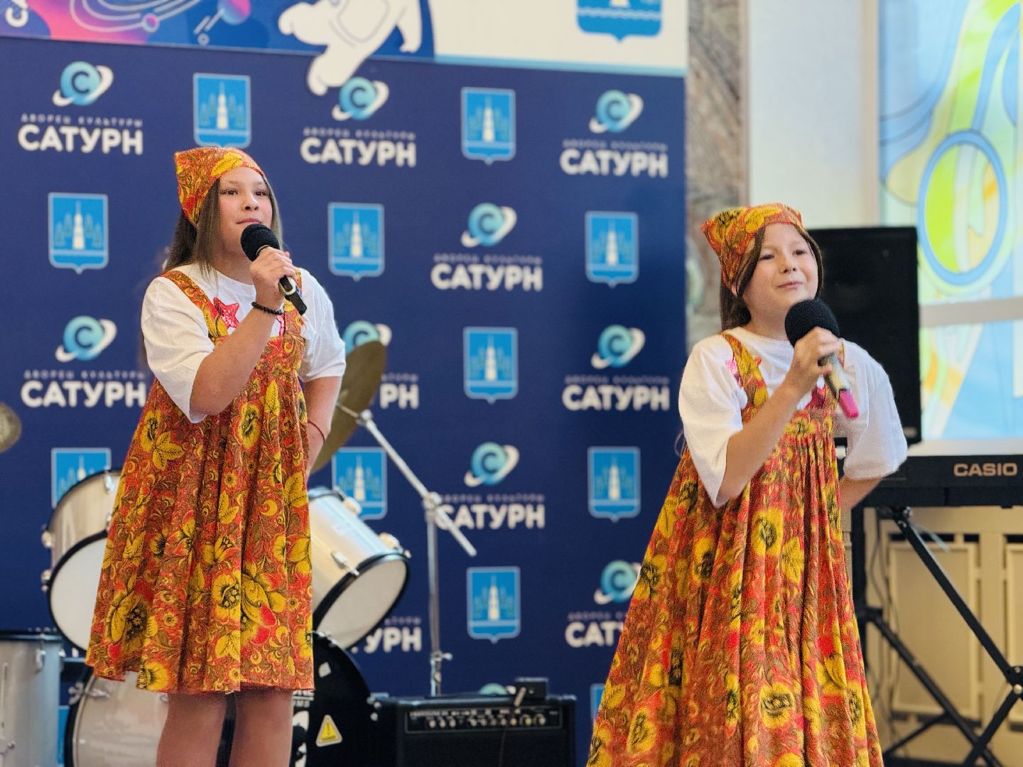 раменское, собери ребенка в школу, благотворительность, молодежный центр, депутаты, благотворительная акция,