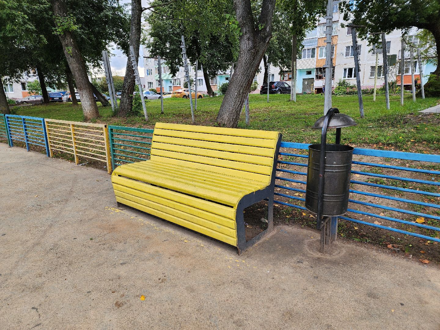 чехов, деревня манушкино , благоустройство двора , парковки , тротуары , пешеходные дорожки, детские площадки, зоны отдыха , уличное освещение, госпрограмма московской области, формирование комфортной городской среды,