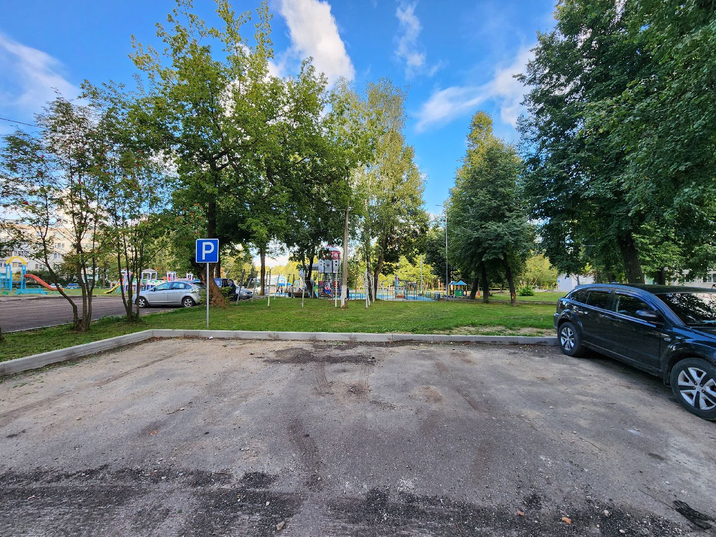 чехов, деревня манушкино , благоустройство двора , парковки , тротуары , пешеходные дорожки, детские площадки, зоны отдыха , уличное освещение, госпрограмма московской области, формирование комфортной городской среды,