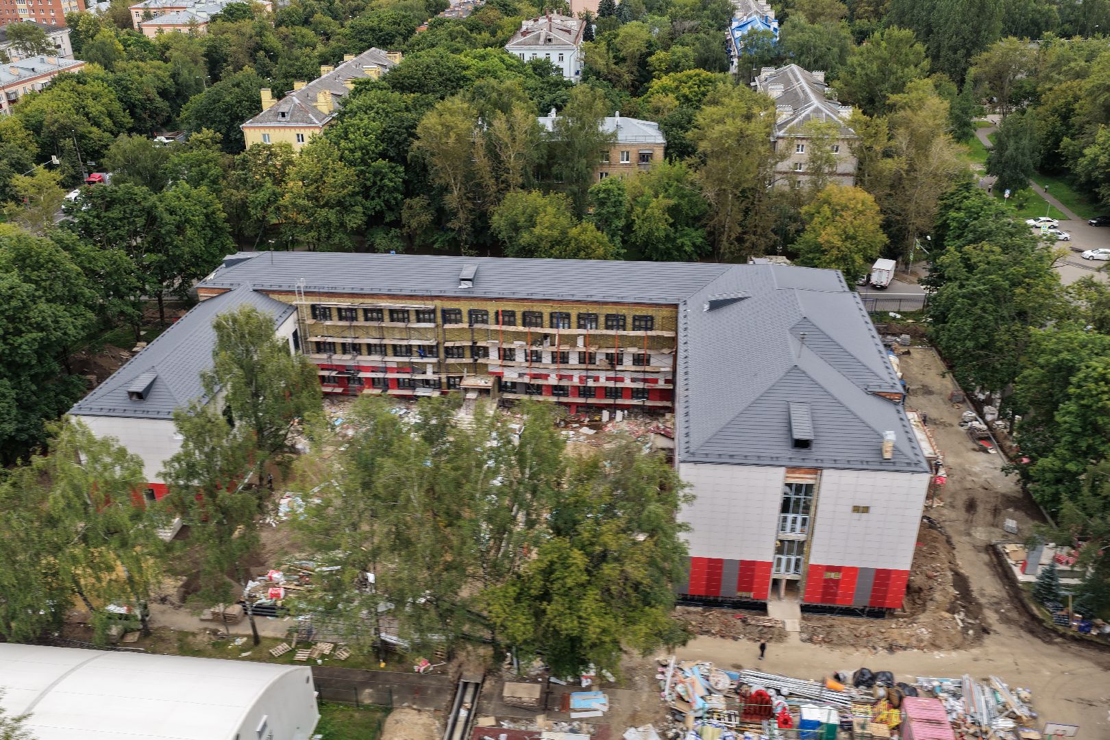 видео с коптера, гимназия 5,