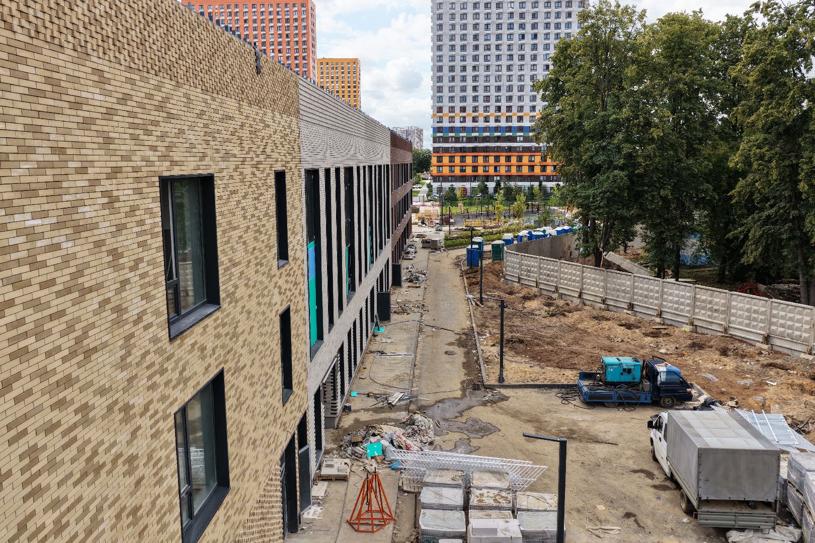 видео с коптера, новая школа в жулебино парк, новая школа в люберцах,