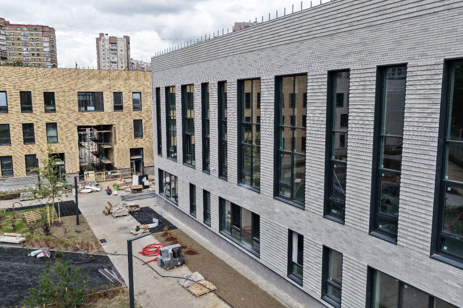 видео с коптера, новая школа в жулебино парк, новая школа в люберцах,