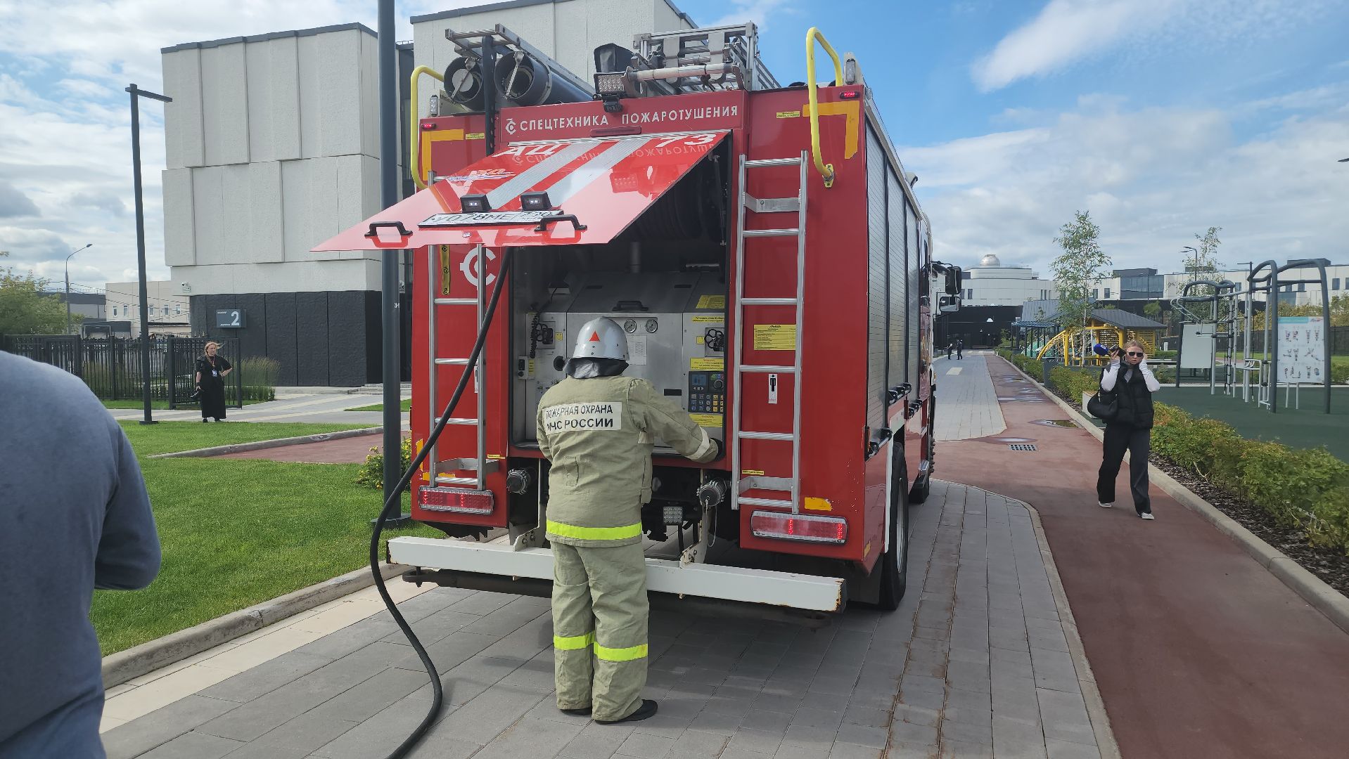 долгопрудный, физтех-лицей,мчс россии, учения, дизель-генератор, резевное питание, пожарная машина,