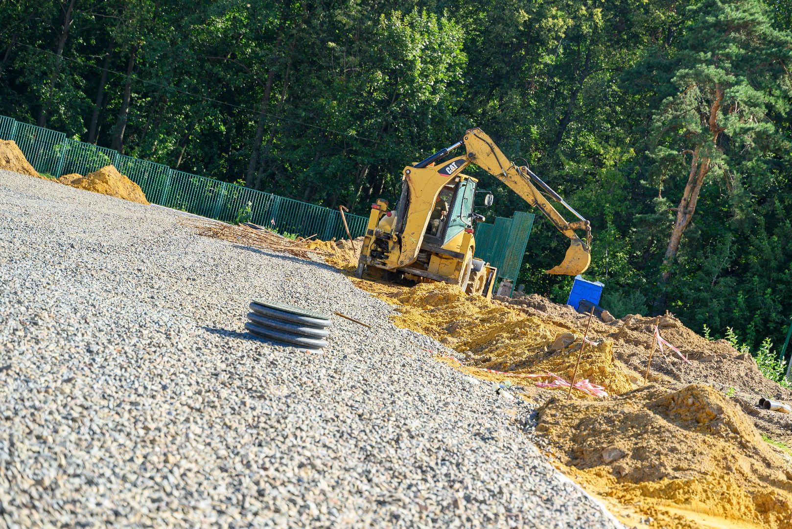 спорт, стадион полет, лыткарино, грейдирование гравия, футбол, футбольное поле,