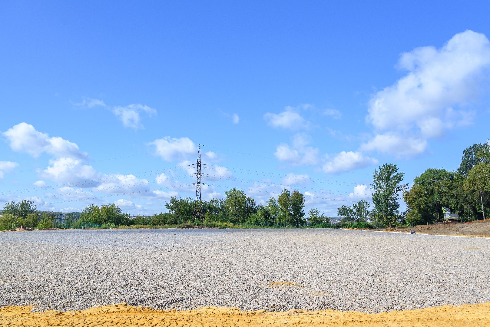 спорт, стадион полет, лыткарино, грейдирование гравия, футбол, футбольное поле,