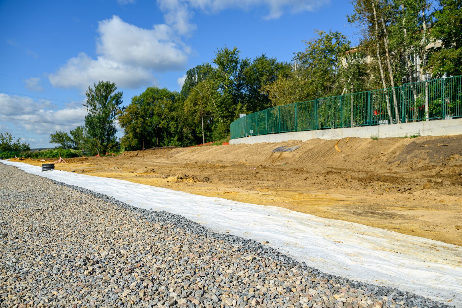спорт, стадион полет, лыткарино, грейдирование гравия, футбол, футбольное поле,