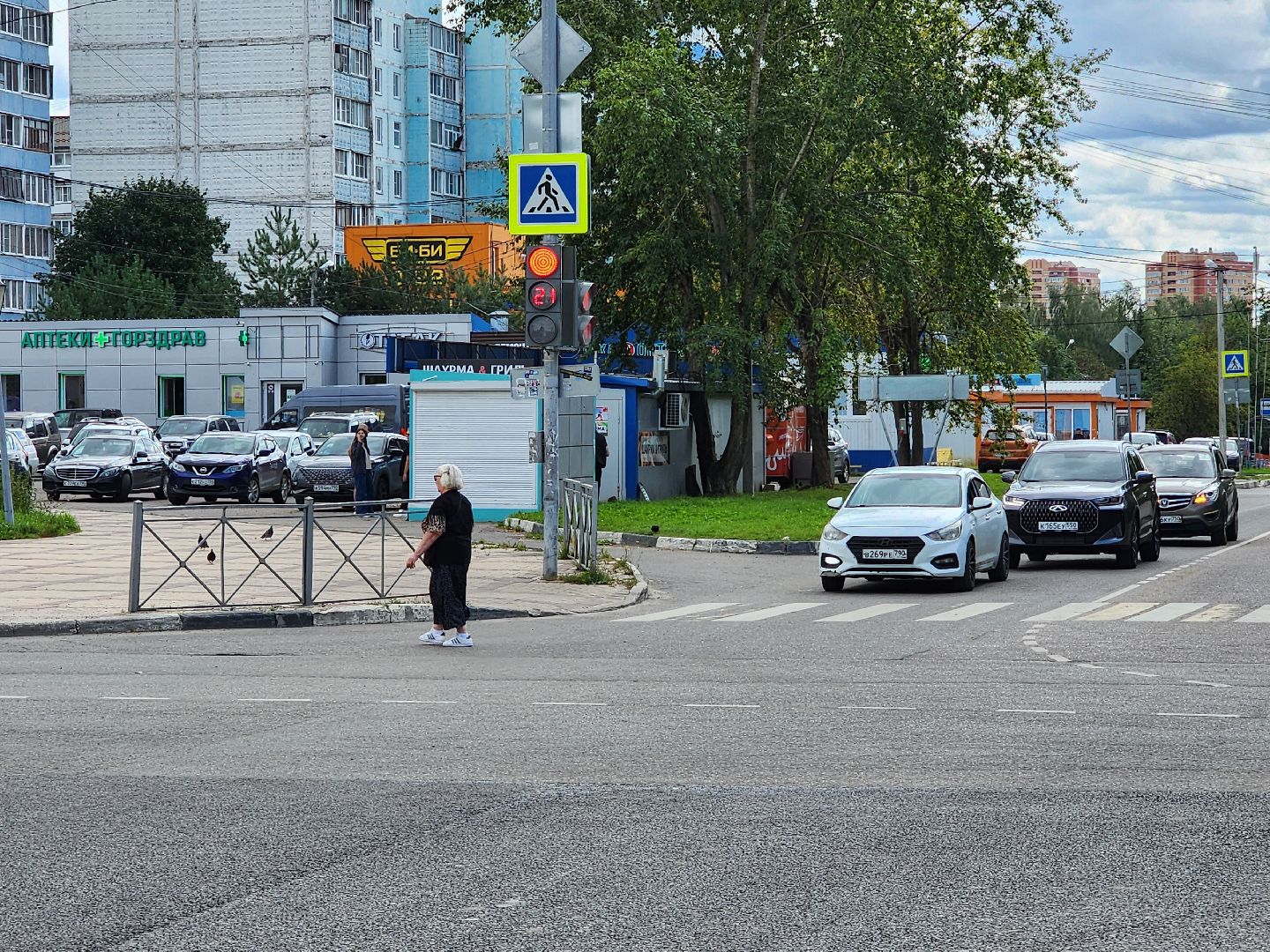 чехов, улица весенняя, дорожный ремонт, капремонт дороги, замена покрытия, расширение парковок, парковочные карманы, дорожные знаки, пешеходные переходы, госпрограмма московской области, развитие дорожного комплекса,