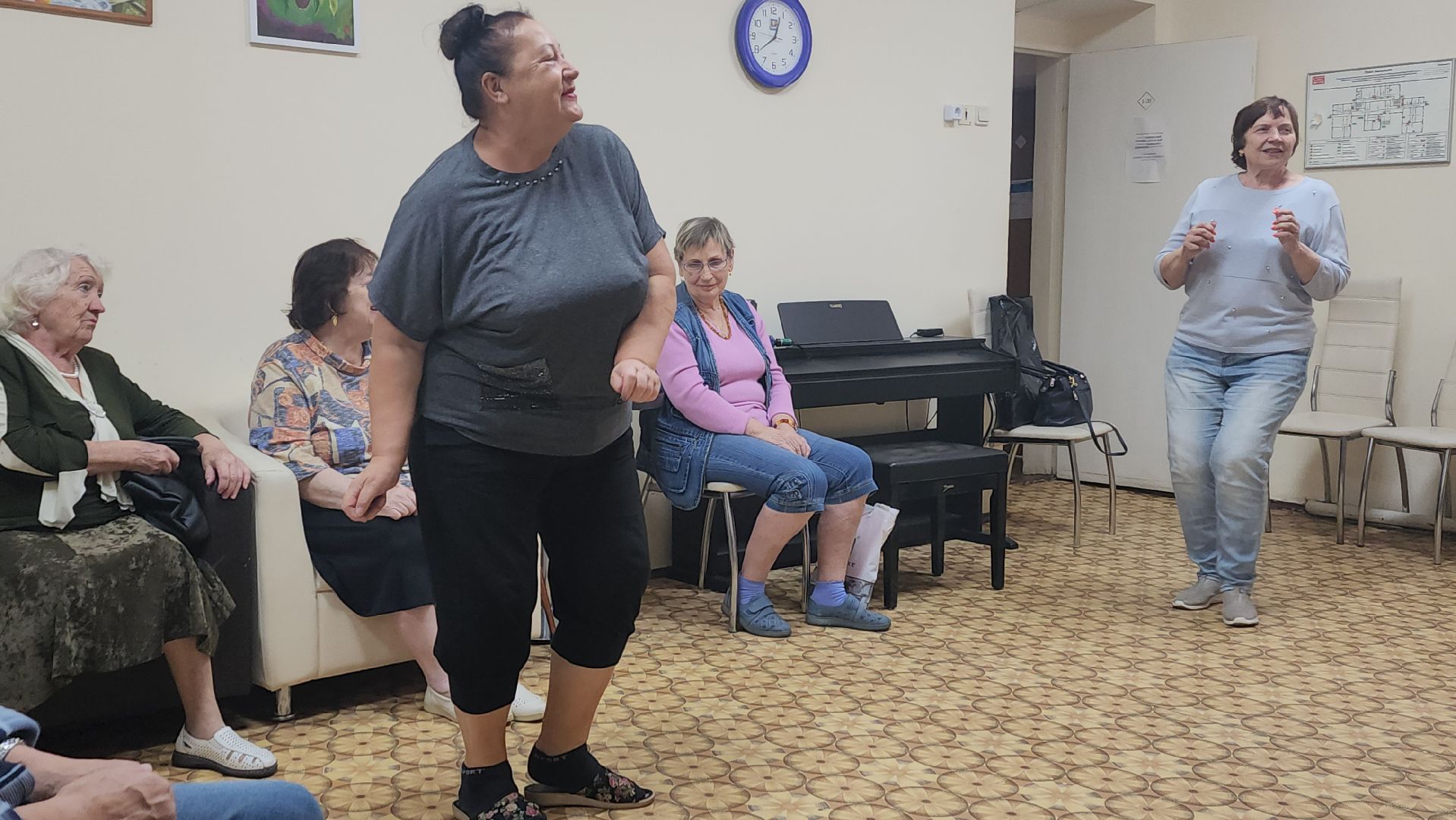 вертикалки, день россии, репетиция, концерт, активное долголетие, песни и танцы, песни о родине, эстрада,музыка, центр социального обслуживания,