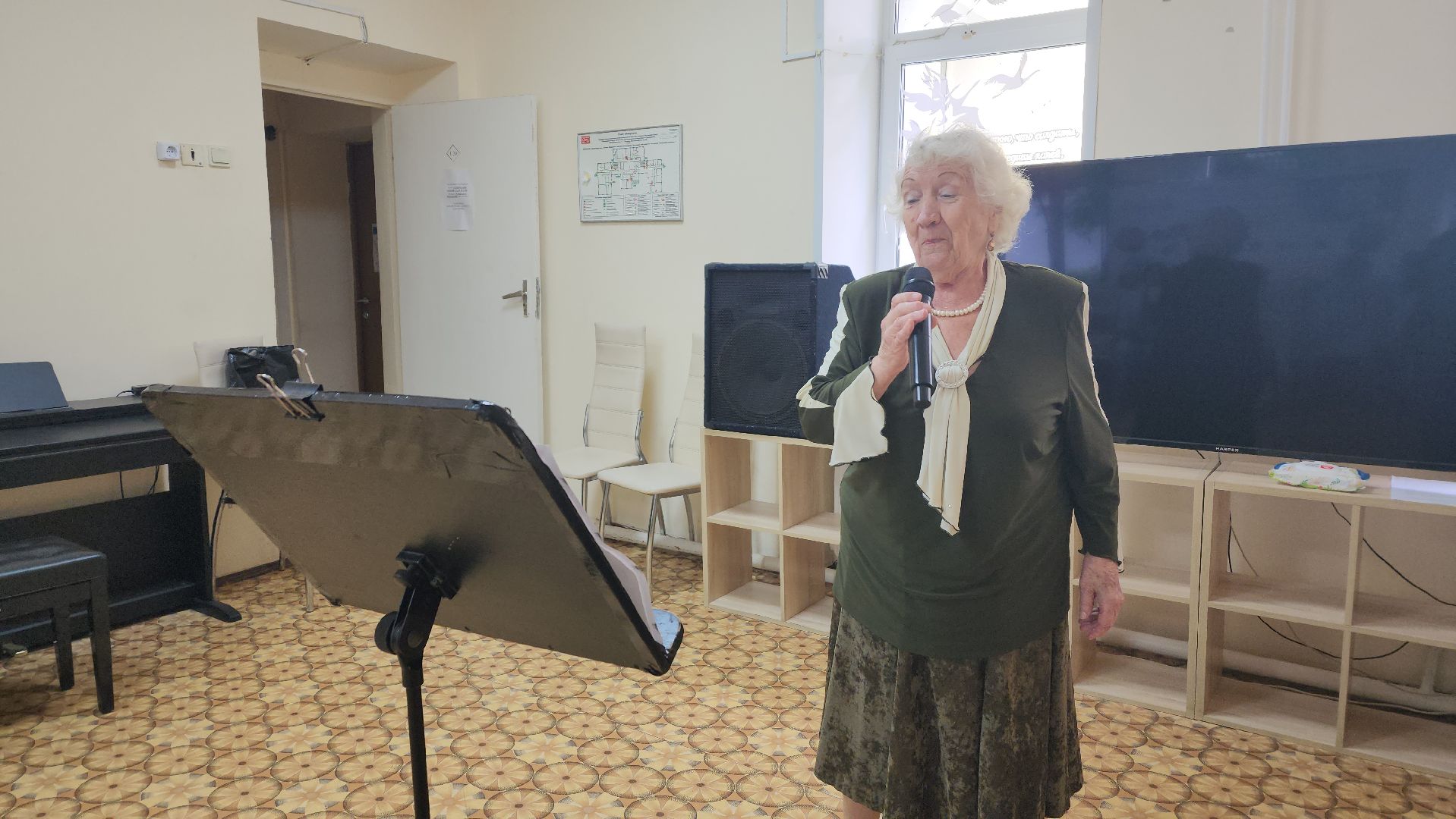 вертикалки, день россии, репетиция, концерт, активное долголетие, песни и танцы, песни о родине, эстрада,музыка, центр социального обслуживания,