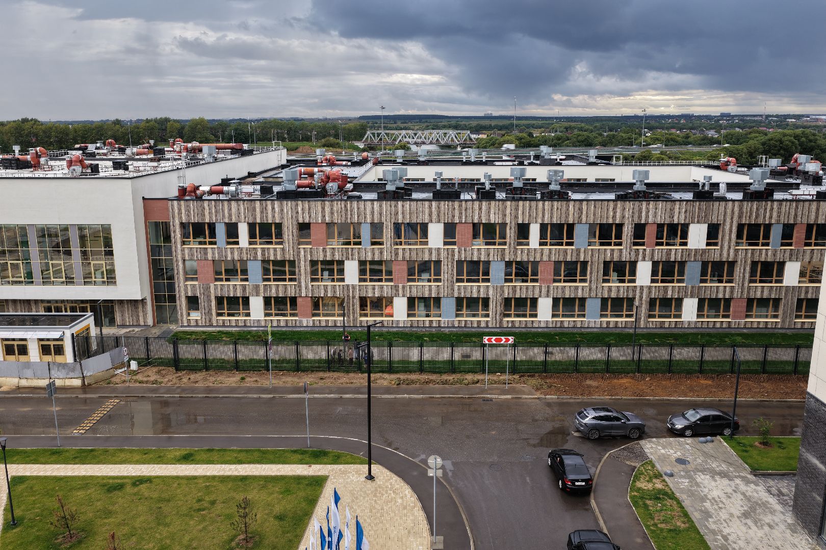 видео с коптера, школа в жк приображенский парк, новая школа домодедово,