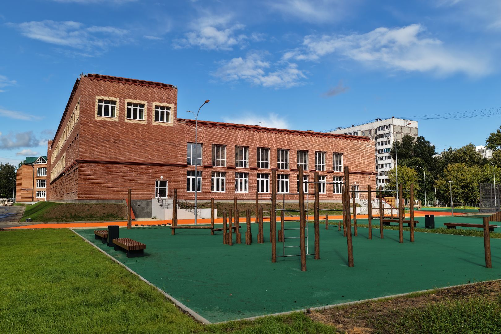 видео с коптера, пристройка к школе 3, образование в чехове,