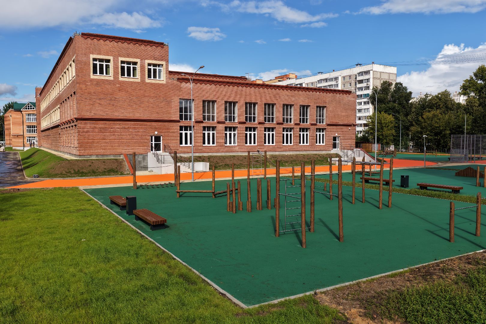 видео с коптера, пристройка к школе 3, образование в чехове,