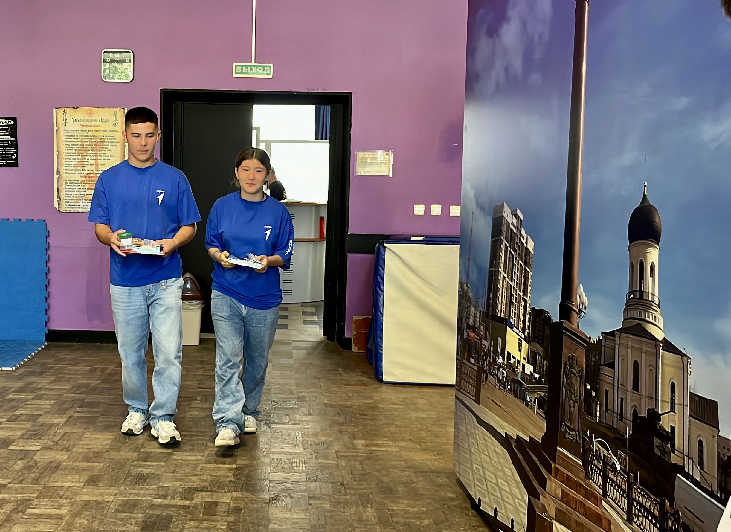 наро-фоминск, молодежный центр наро-фоминска, волонтеры подмосковья, собери ребёнка в школу, благотворительная акция, движение первых наро-фоминск,