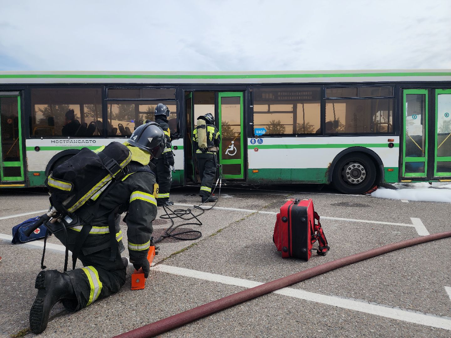 дубна, моссмп, учения спасателей, скорая помощь, дтп,