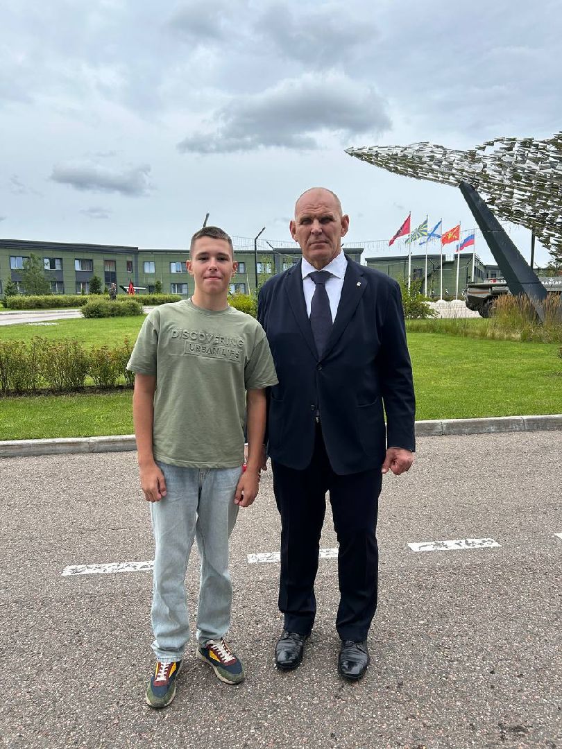 одинцово, наро-фоминск, УМЦ авангард , Патриотическое воспитание , Патриотический форум , День флага России 