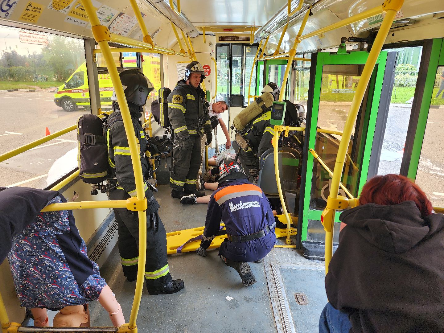 дубна, моссмп, скорая помощь, учения, волонтеры,