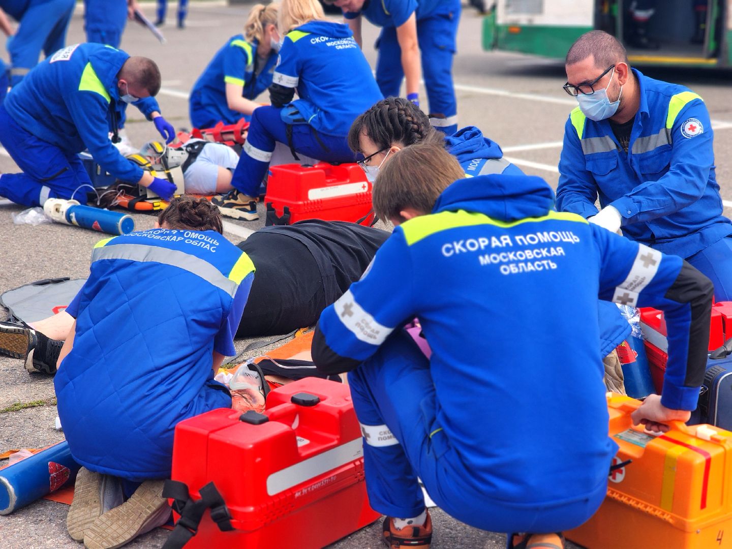 дубна, моссмп, скорая помощь, учения, волонтеры,