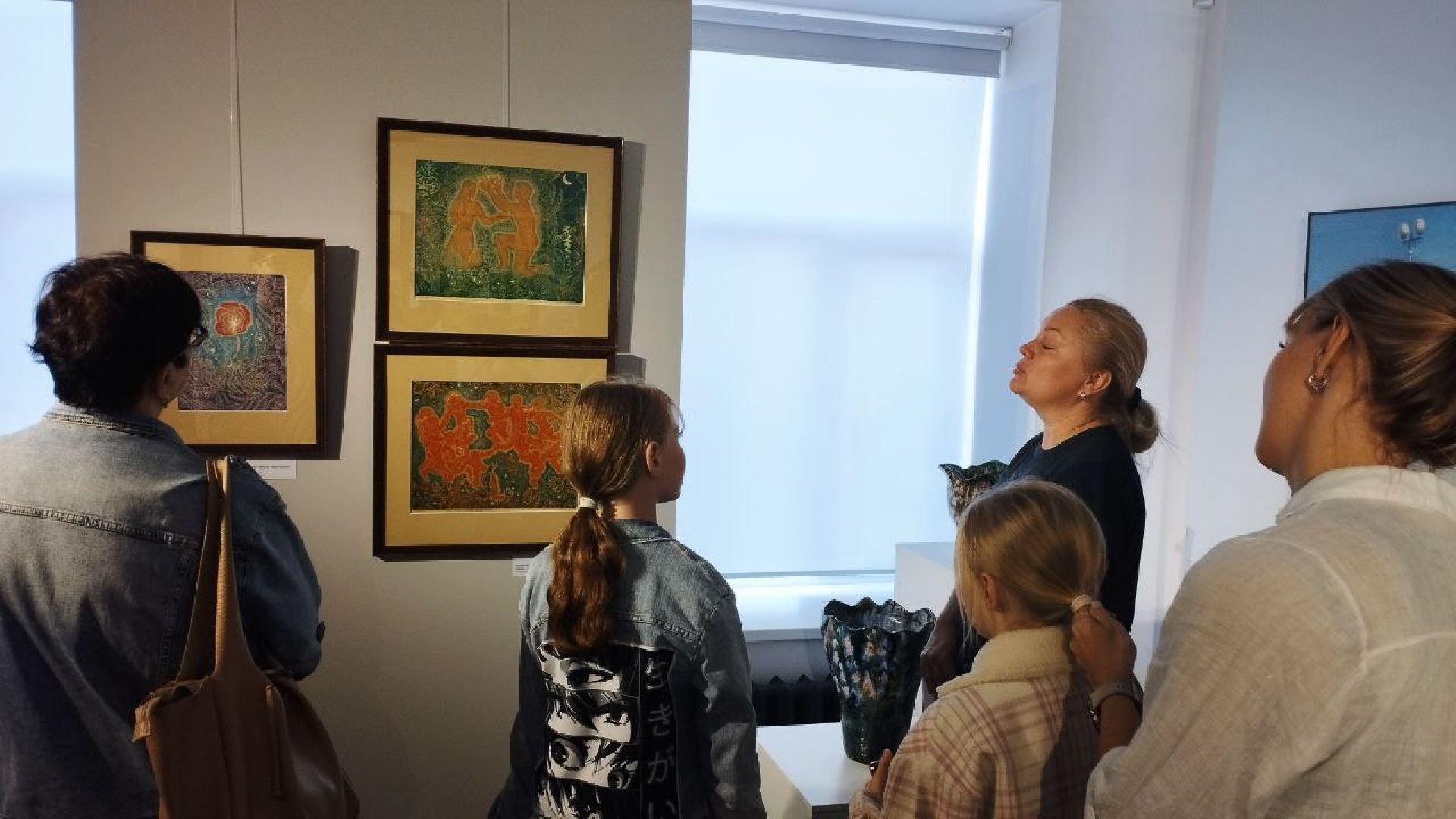 вертикалки, ивантеевка, щёлково, историко-художественный музей, художественная выставка, дети с овз, центр социального обслуживания, экскурсия, социализация детей,