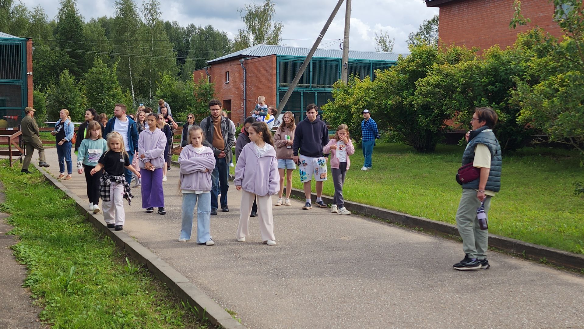 волоколамск, центр воспроизводства редких видов животных, вакансии,