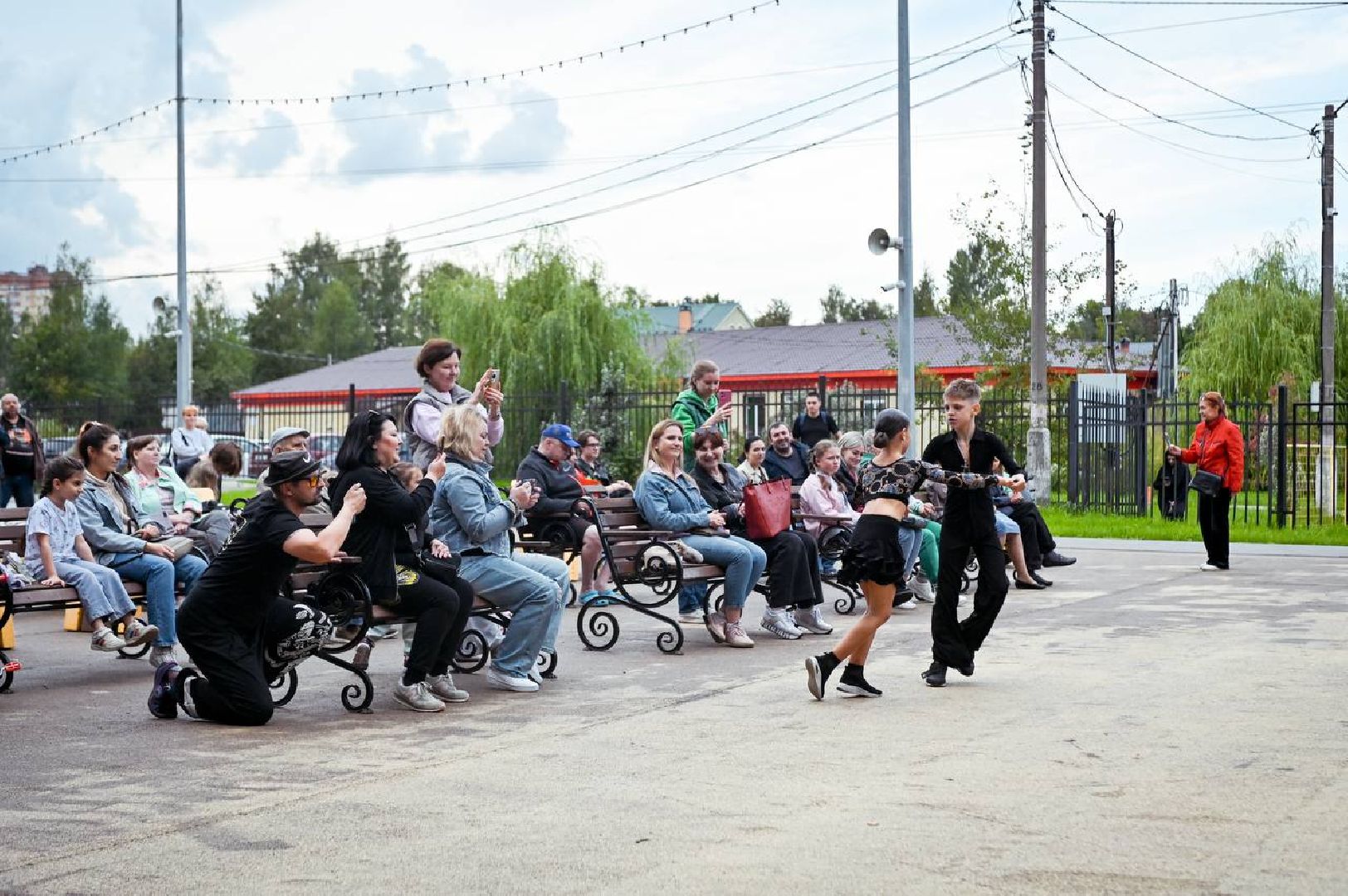 сергиев посад, сергиево-посадский городской округ, скитские пруды, парк скитские пруды, день  российского флага,