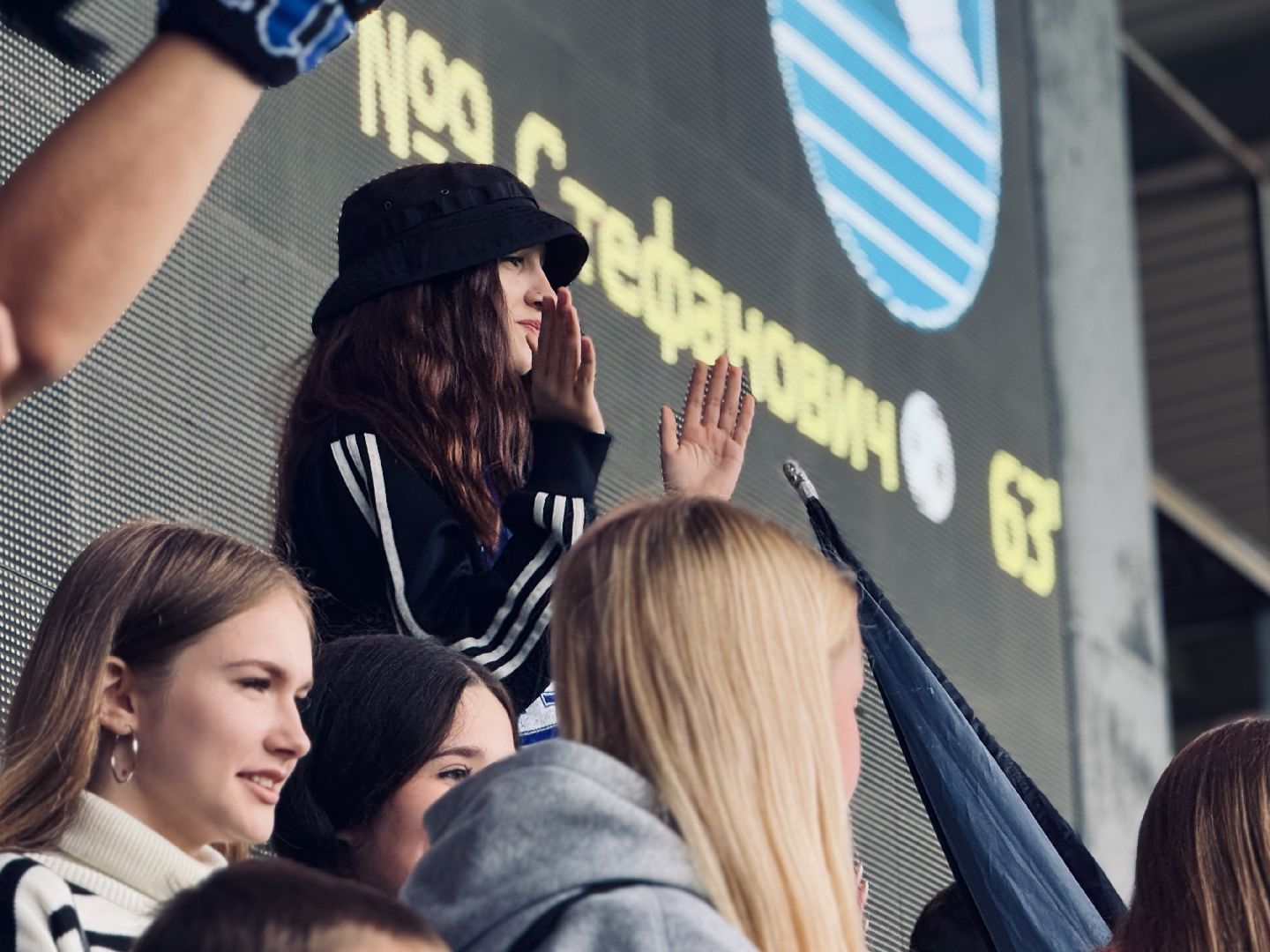 сатурн, леон сатурн, футбол, вторая лига , футбольный матч, футбольные фанаты,