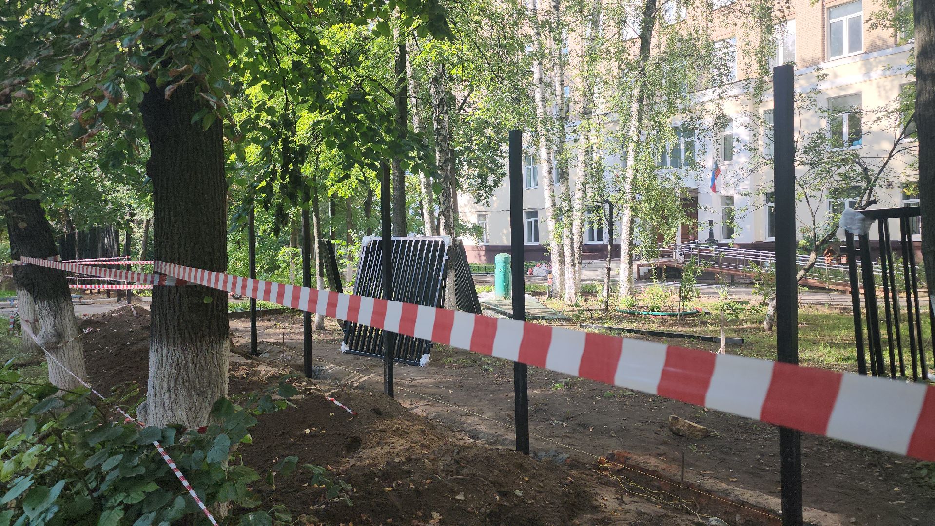 люберцы, лицей 4 в Люберцах, 1 сентября, ремонт фасада, ремонт крыши,