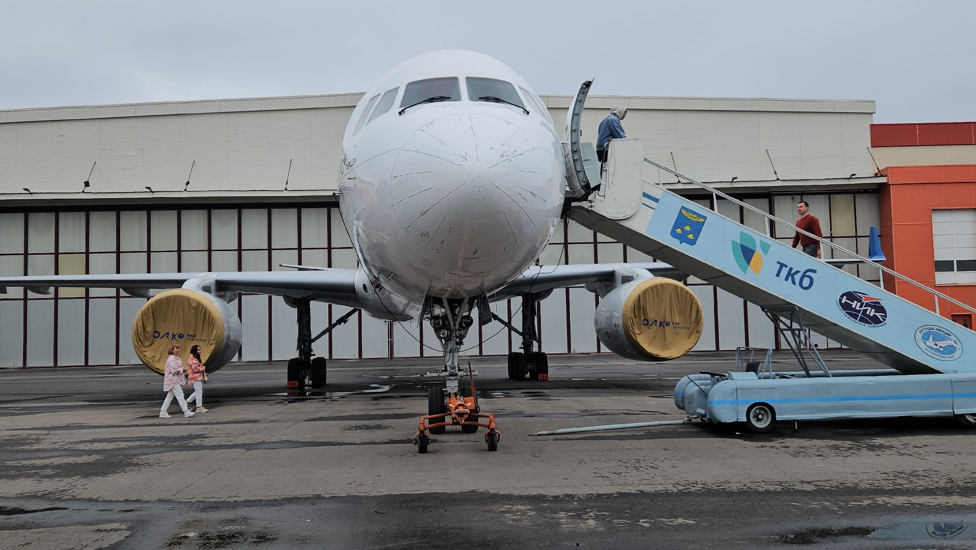 ту-214, жуковский, туполев,