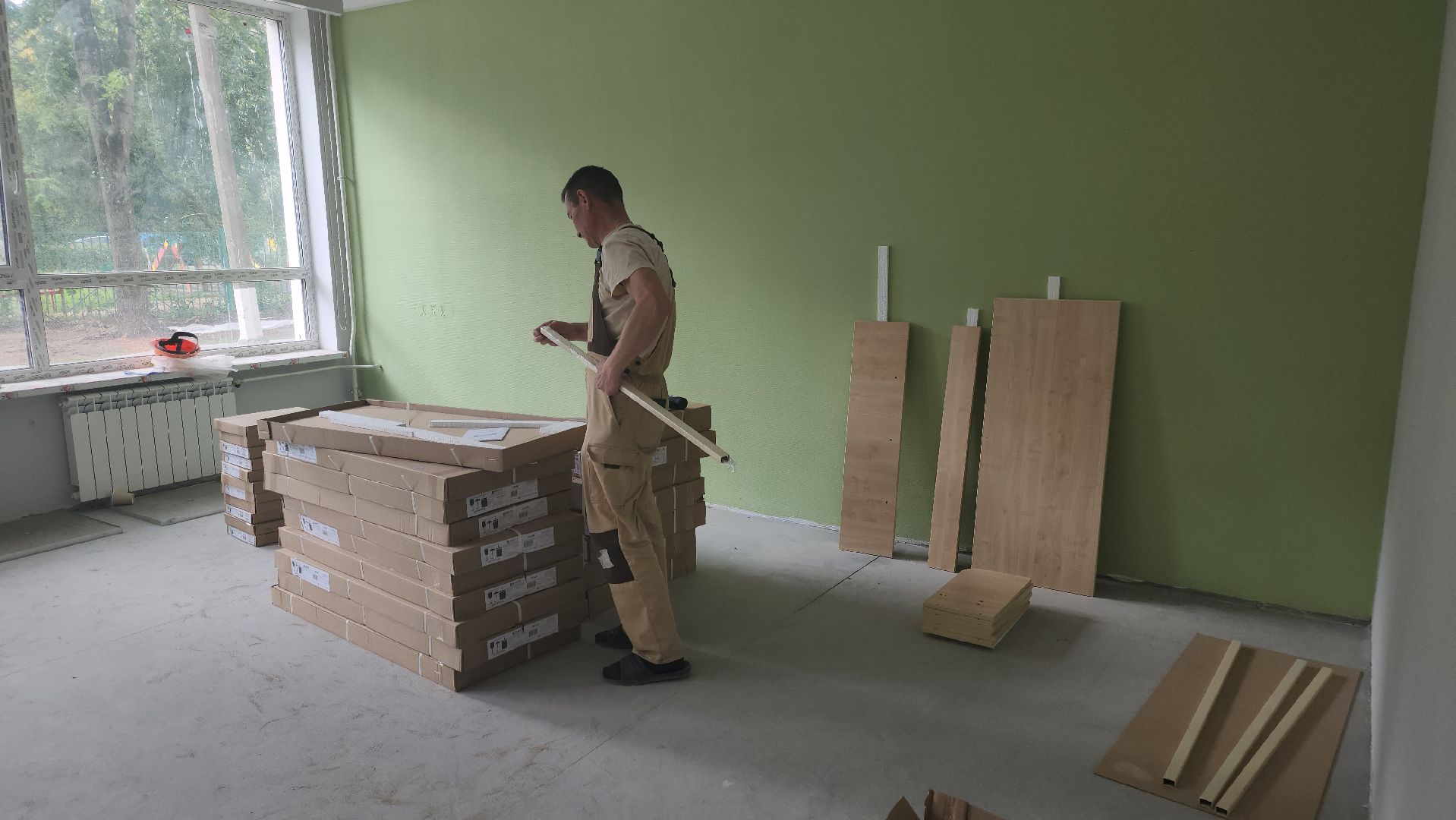 долгопрудный, школы, капремонт, робот-мойщик, благоустройство пришкольной территории,  фасад, цоколь, парты,