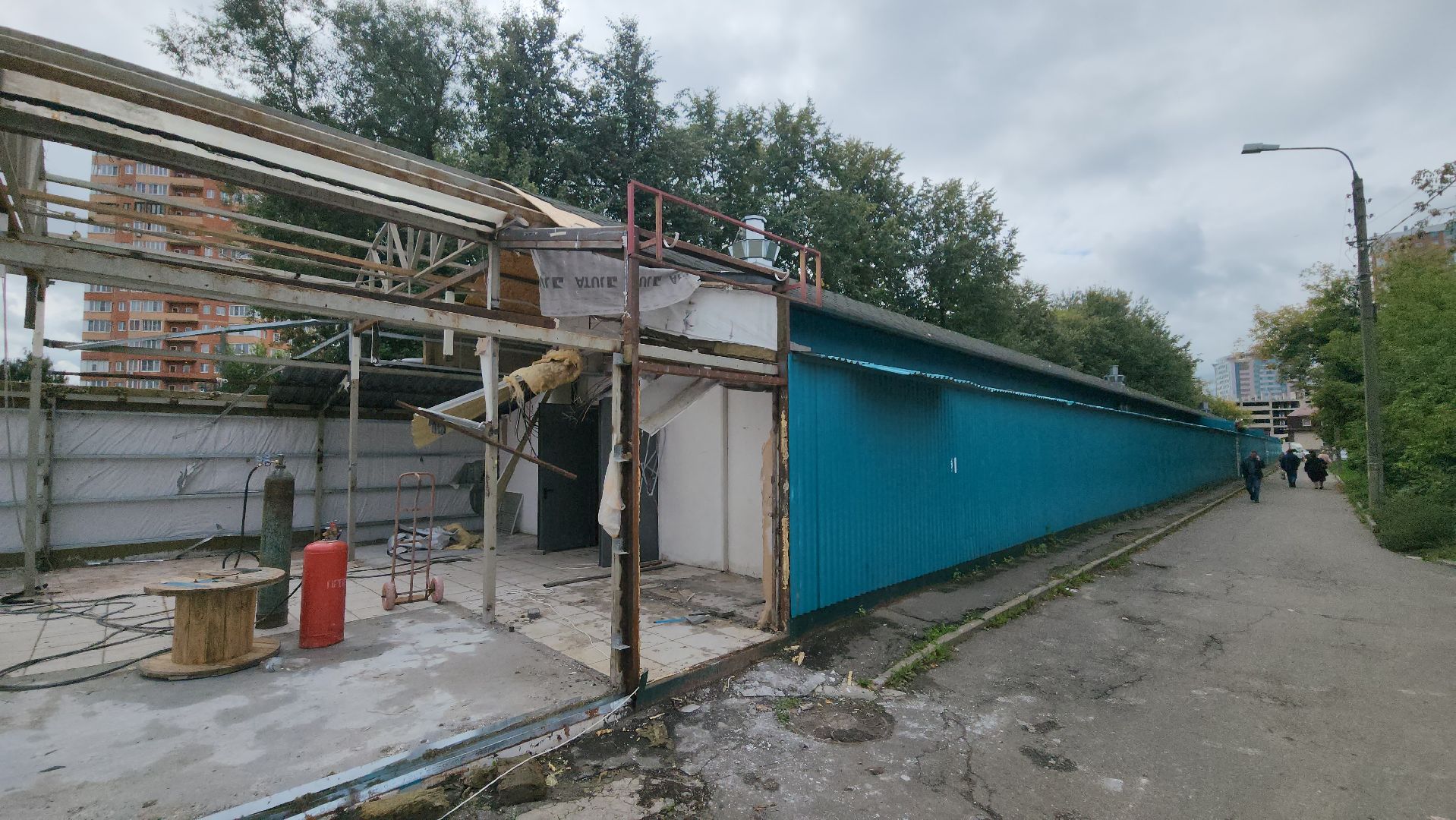 серпухов, торговые ряды труба в серпухове, демонтаж рынка труба в серпухове, улица водонапорная,