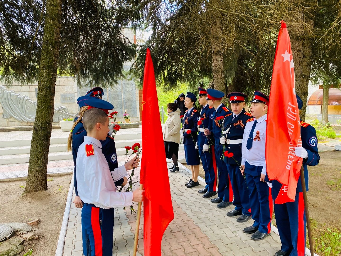 Домодедово, День Победы, 9 Мая, памятник, возложение цветов