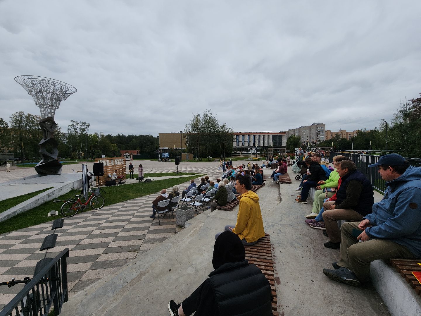Черноголовка, бразильская самба, музыка на воздухе,