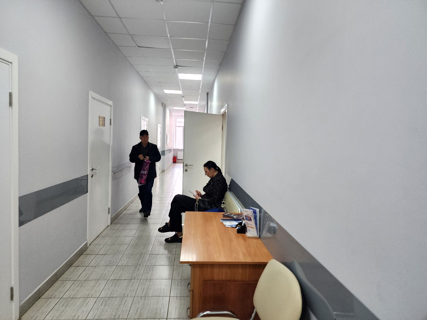 чехов, чеховская больница, главный врач андрей попов, личный прием, вопросы жителей, обращения граждан, льготные лекарства, лекарственная терапия, трудоустройство медиков, логопед, проект навстречу здоровью, диалоги о здоровье, уролог, экспресс-тестирование,  пса,